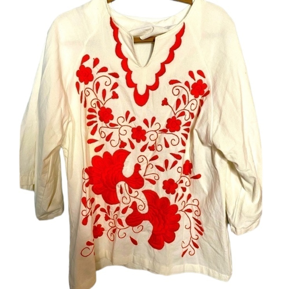 VINTAGE embroidered shirt size medium